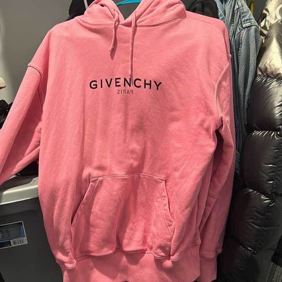 Givenchy women’s hoodie size small only worn once - Picture 4 of 5